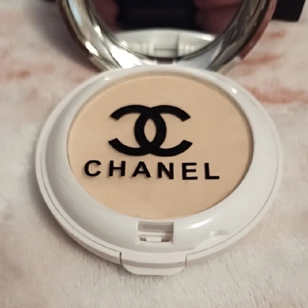 CHANEL Vintage Ornate Powder Compact with Mirror